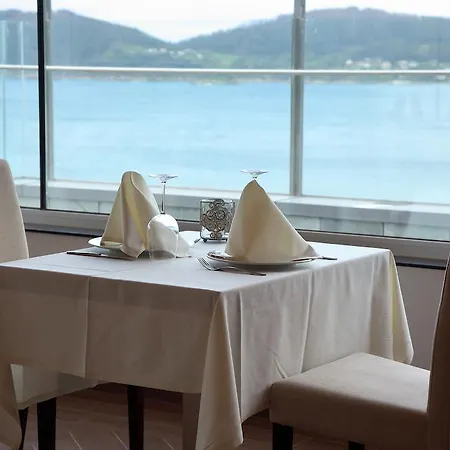 Resort Sirenas Viveiro