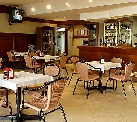 Sirenas Resort Viveiro